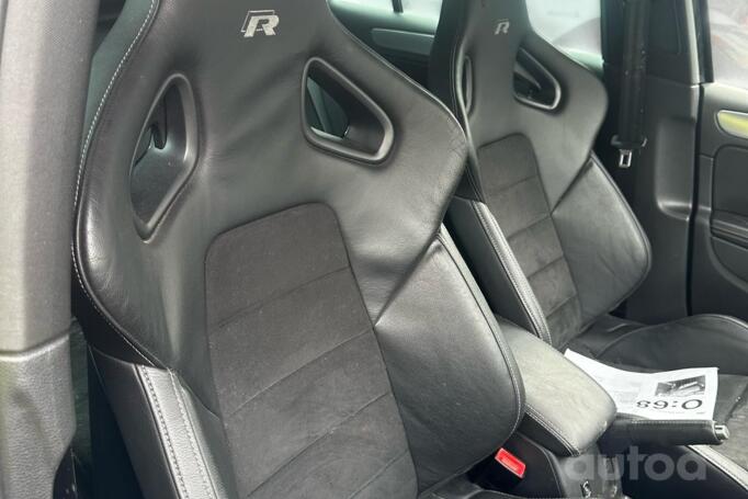 Volkswagen Golf 6 generation R hatchback 5-doors