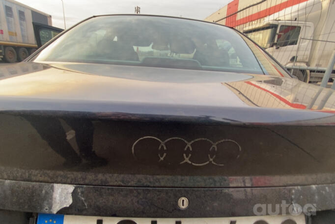 Audi A4 B5 [restyling] Avant wagon 5-doors