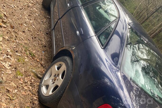 Audi A4 B5 [restyling] Avant wagon 5-doors