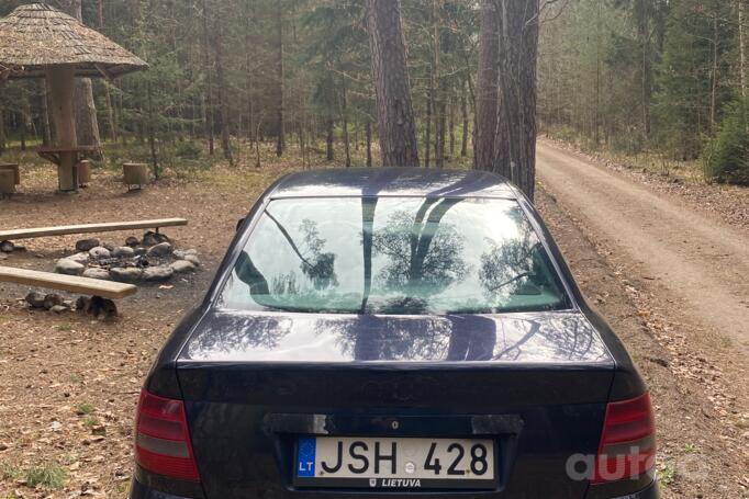 Audi A4 B5 [restyling] Avant wagon 5-doors