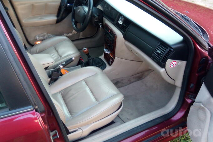 Opel Vectra B [restyling] Sedan 4-doors