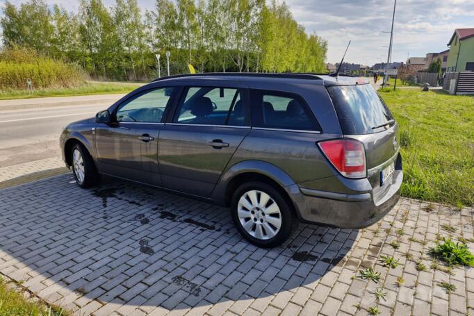 Opel Astra H [restyling]
