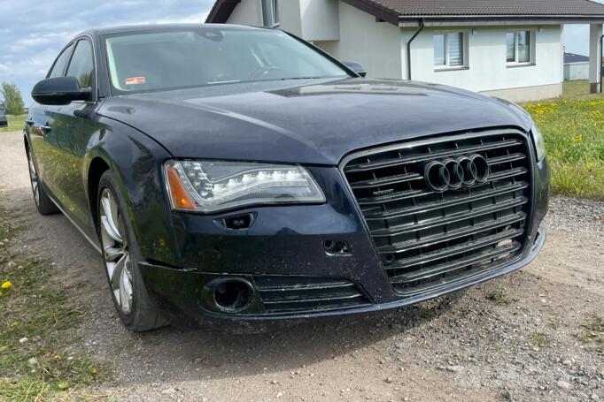 Audi A8 D4/4H Sedan