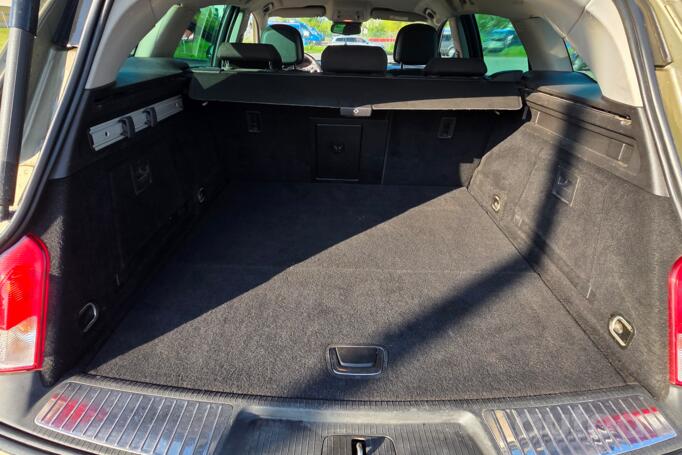Opel Insignia A [restyling] Sports Tourer wagon 5-doors