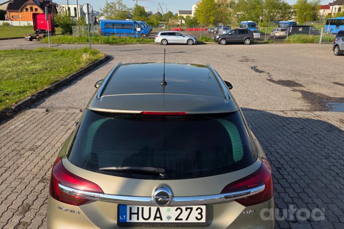 Opel Insignia A [restyling] Sports Tourer wagon 5-doors