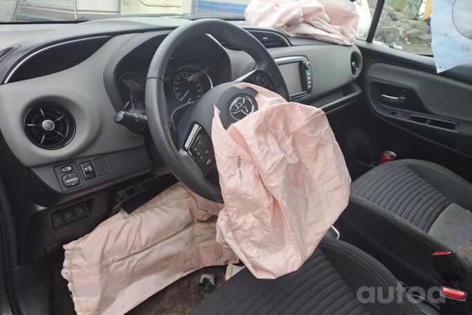 Toyota Yaris 3 generation [2th restyling]