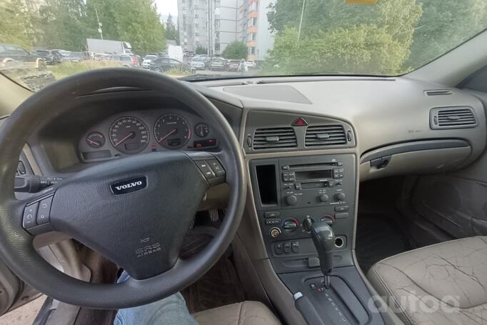Volvo S60 1 generation Sedan