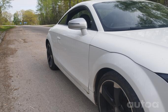 Audi TT 8J Coupe