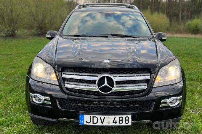 Mercedes-Benz GL-Class