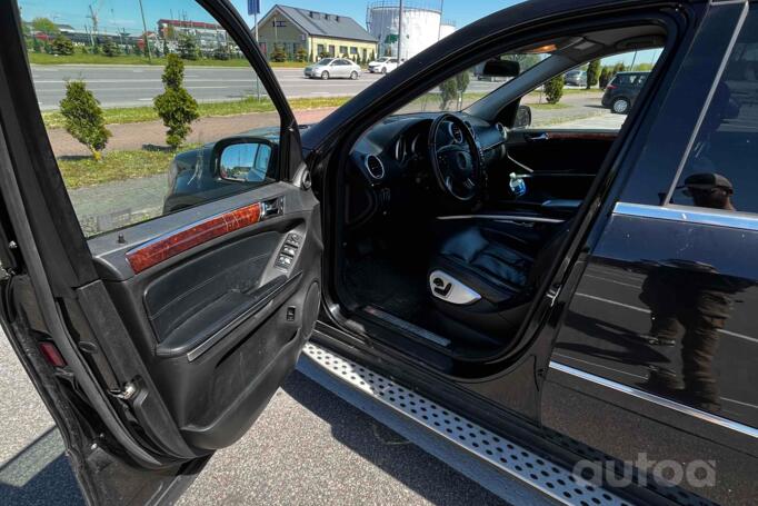 Mercedes-Benz GL-Class