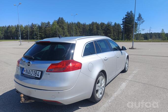 Opel Insignia A Sports Tourer OPC wagon 5-doors