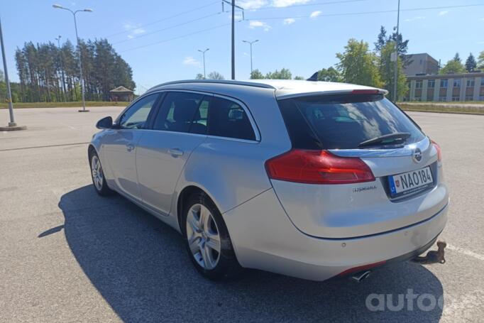 Opel Insignia A Sports Tourer OPC wagon 5-doors