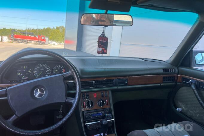 Mercedes-Benz S-klas (w126)