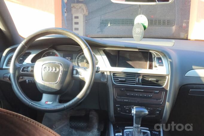 Audi A4 B8/8K wagon 5-doors