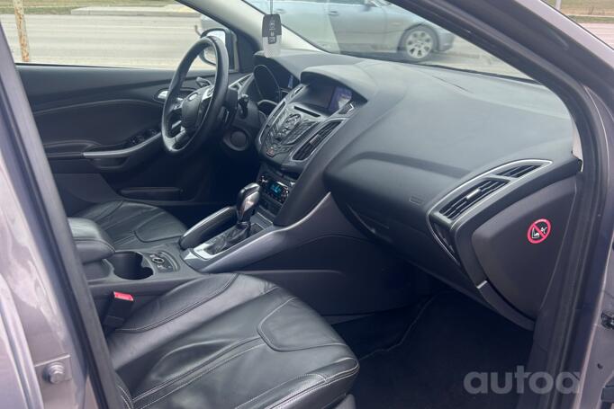Ford Focus 3 generation ST wagon 5-doors