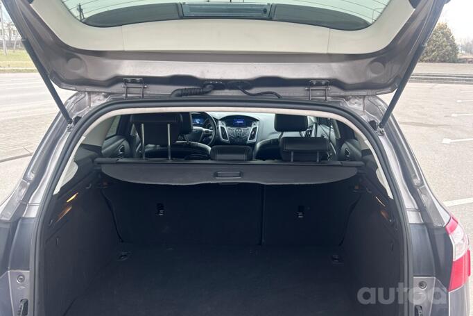 Ford Focus 3 generation ST wagon 5-doors