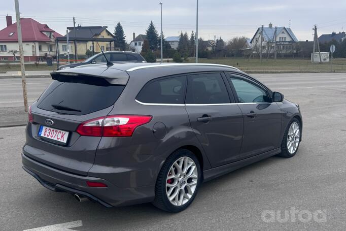 Ford Focus 3 generation ST wagon 5-doors