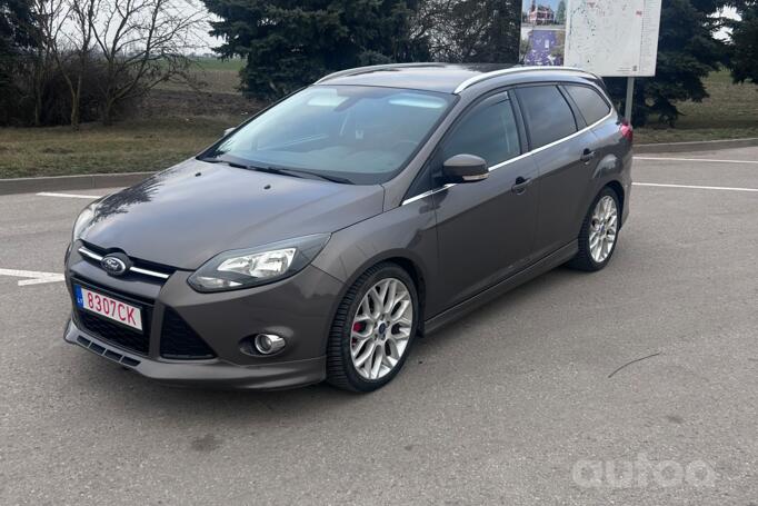 Ford Focus 3 generation ST wagon 5-doors