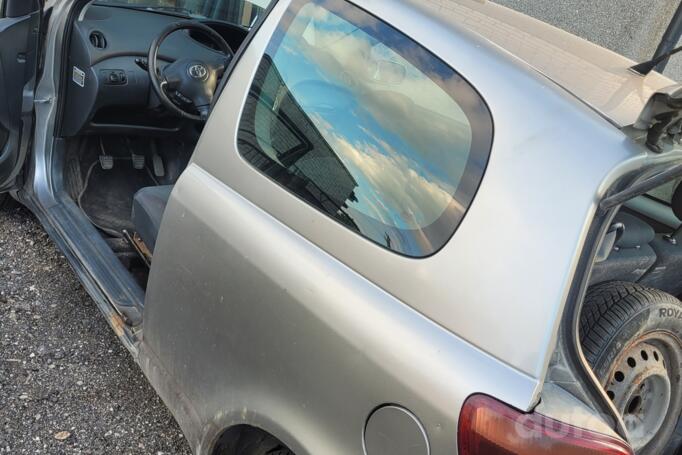 Toyota Yaris 1 generation [restyling]
