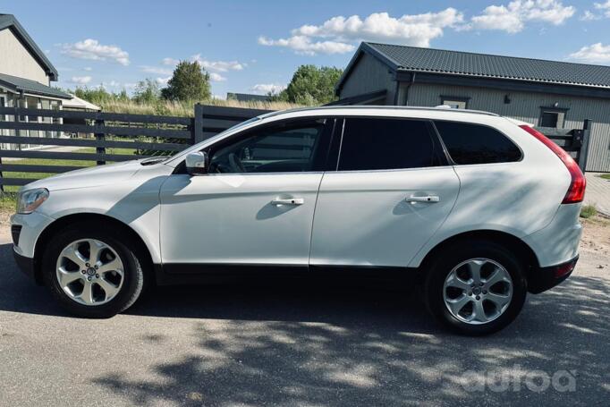 Volvo XC60 1 generation Crossover
