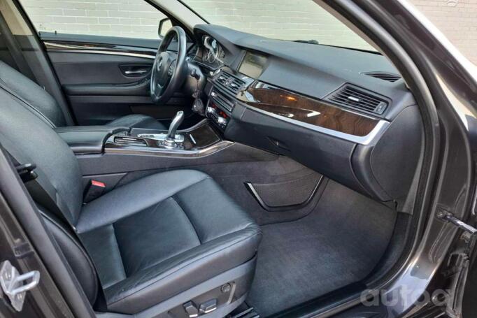 BMW 5 Series F07/F10/F11 [restyling] Sedan