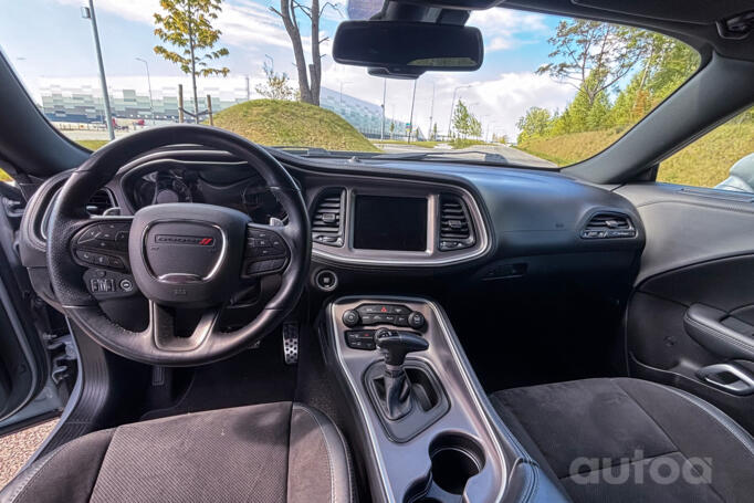 Dodge Challenger 3 generation [2th restyling] Coupe