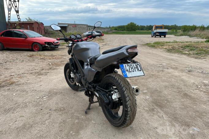 Honda NT