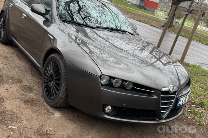 Alfa Romeo 159 1 generation Sedan