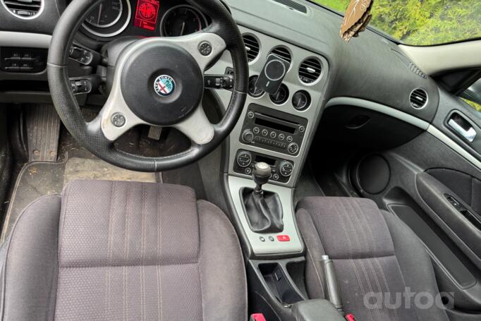 Alfa Romeo 159 1 generation Sedan