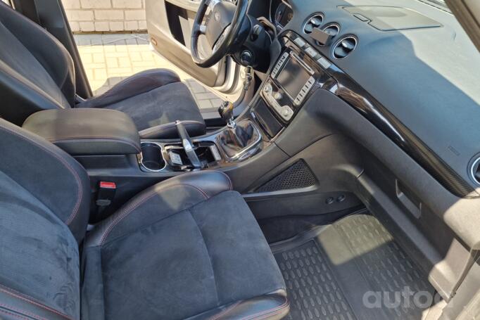 Ford S-Max 1 generation Minivan