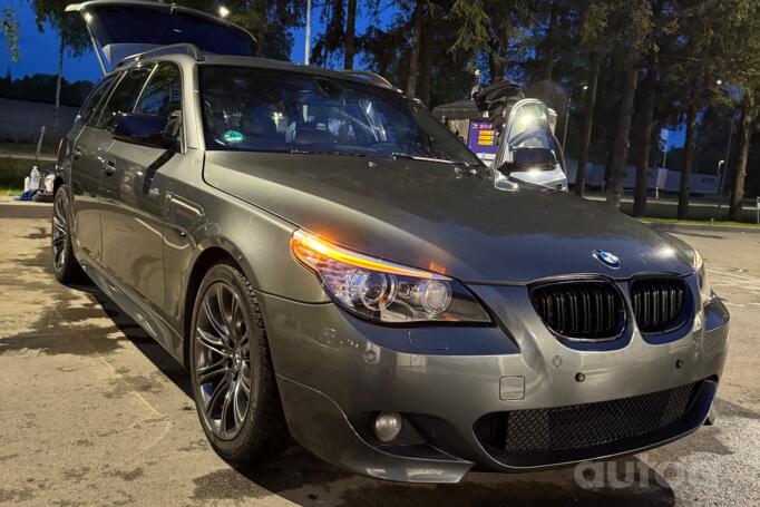 BMW 5 Series E60/E61 Touring wagon