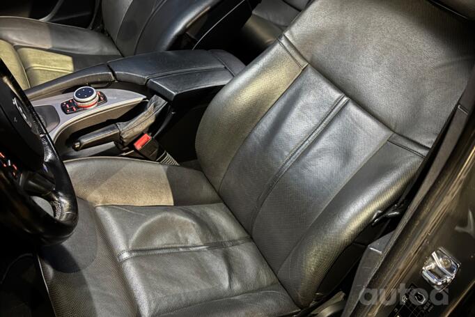BMW 5 Series E60/E61 Touring wagon