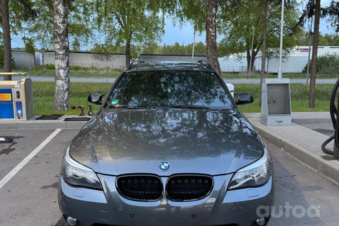 BMW 5 Series E60/E61 Touring wagon
