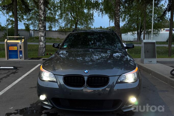 BMW 5 Series E60/E61 Touring wagon