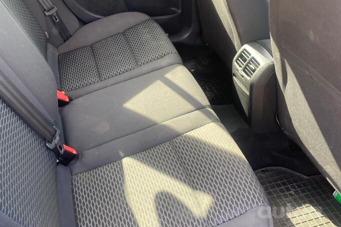 Volkswagen Golf 6 generation wagon 5-doors