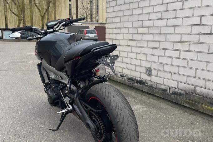 Yamaha MT