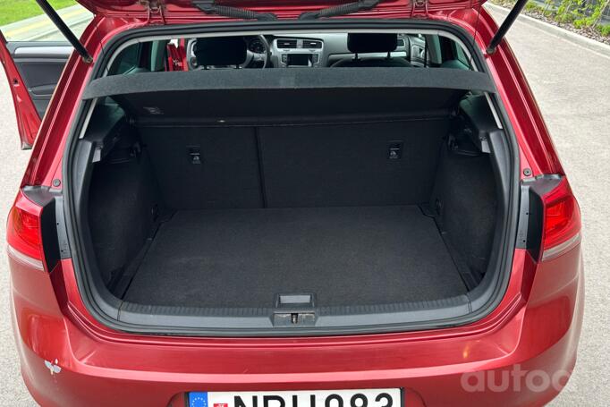 Volkswagen Golf 7 generation Hatchback 5-doors
