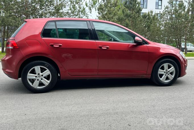 Volkswagen Golf 7 generation Hatchback 5-doors
