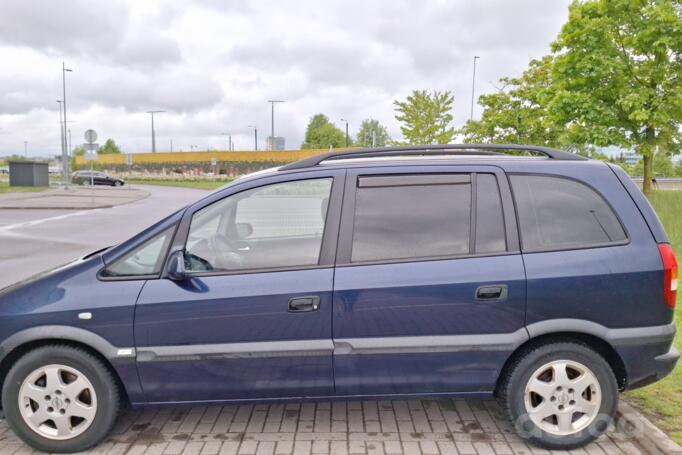 Opel Zafira A Minivan 5-doors