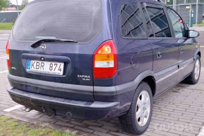 Opel Zafira A Minivan 5-doors