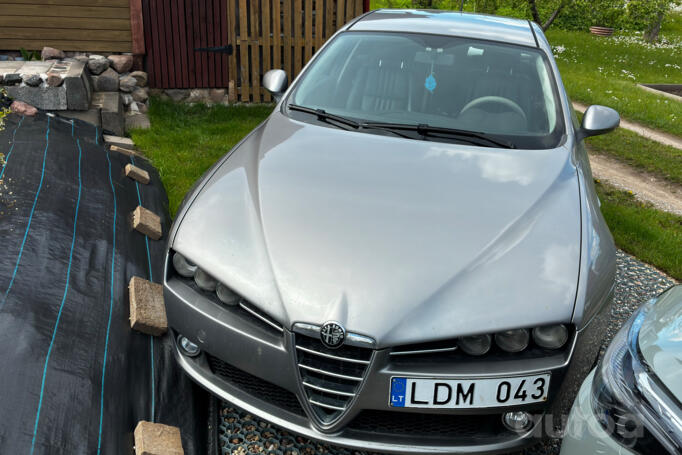 Alfa Romeo 159 1 generation Sedan