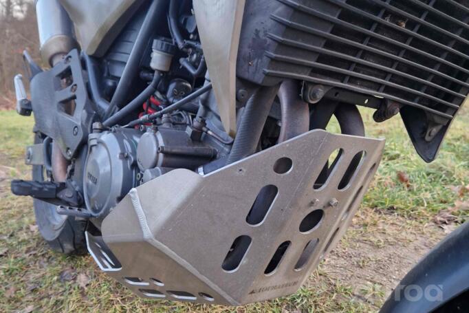 Yamaha XT