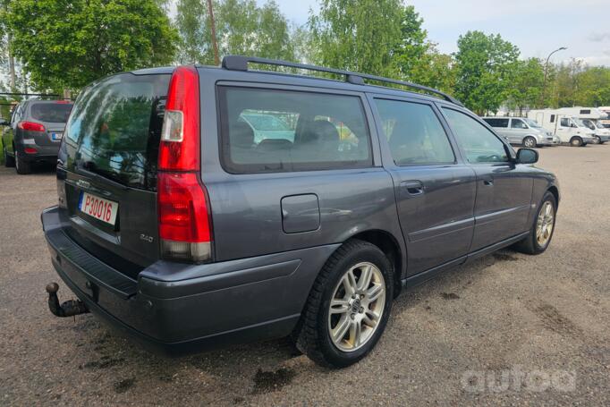 Volvo V70 2 generation [restyling] wagon 5-doors