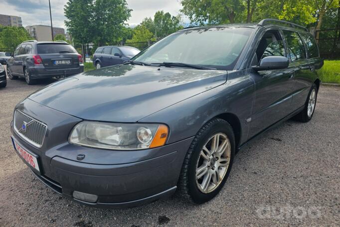 Volvo V70 2 generation [restyling] wagon 5-doors