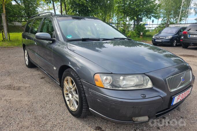 Volvo V70 2 generation [restyling] wagon 5-doors