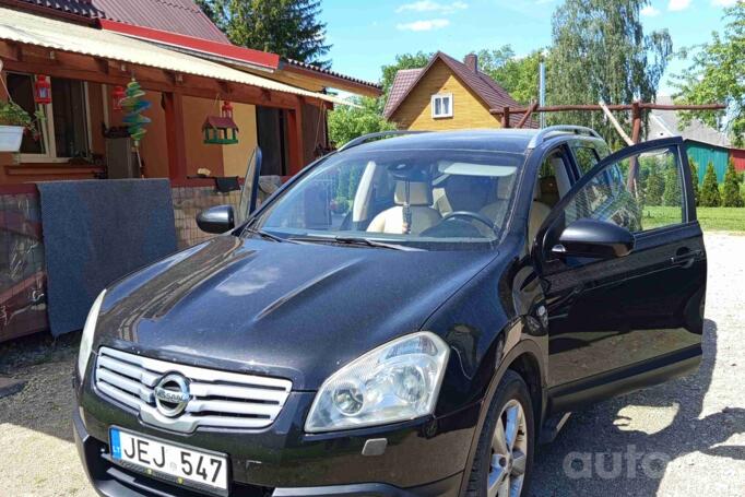 Nissan Qashqai+2