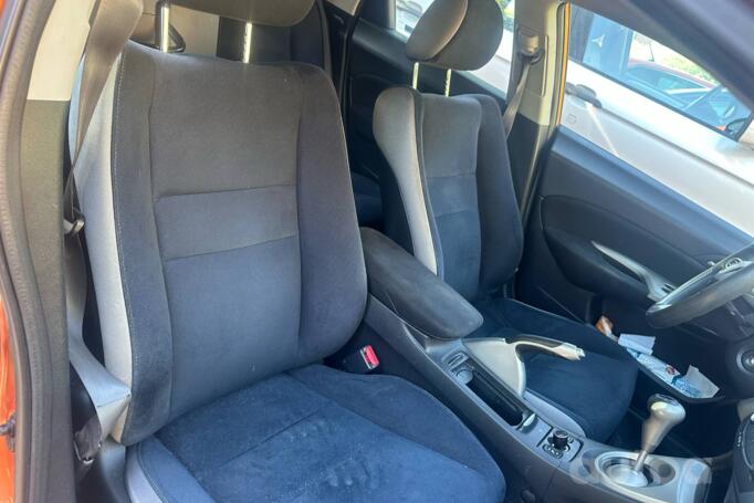 Honda Civic 8 generation Hatchback 5-doors