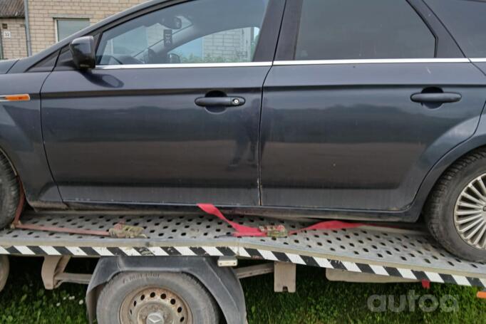 Ford Mondeo 4 generation wagon