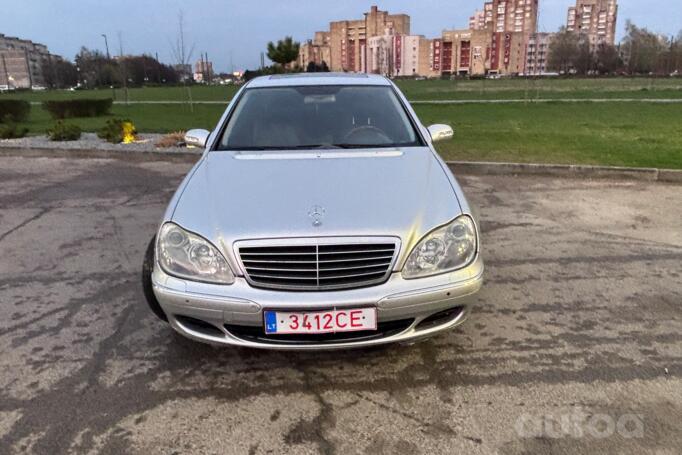 Mercedes-Benz S-Class W220 [restyling] Sedan 4-doors