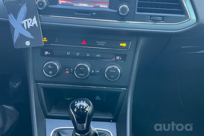 SEAT Leon 3 generation FR hatchback 5-doors